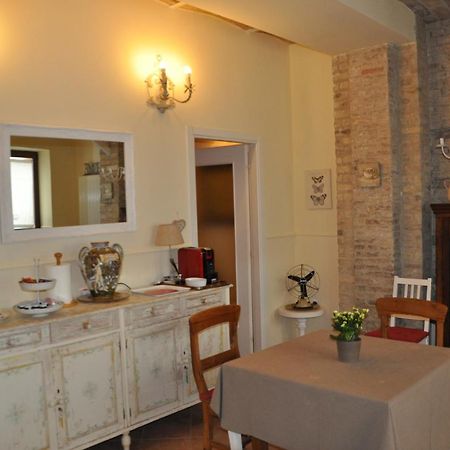 Bed And Breakfast Piazza Mercato Pescara Exteriör bild