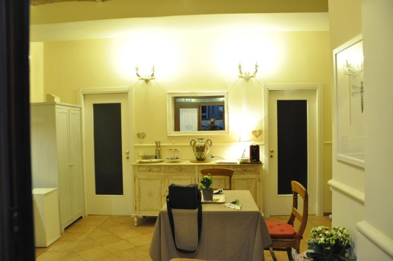 Bed And Breakfast Piazza Mercato Pescara Exteriör bild