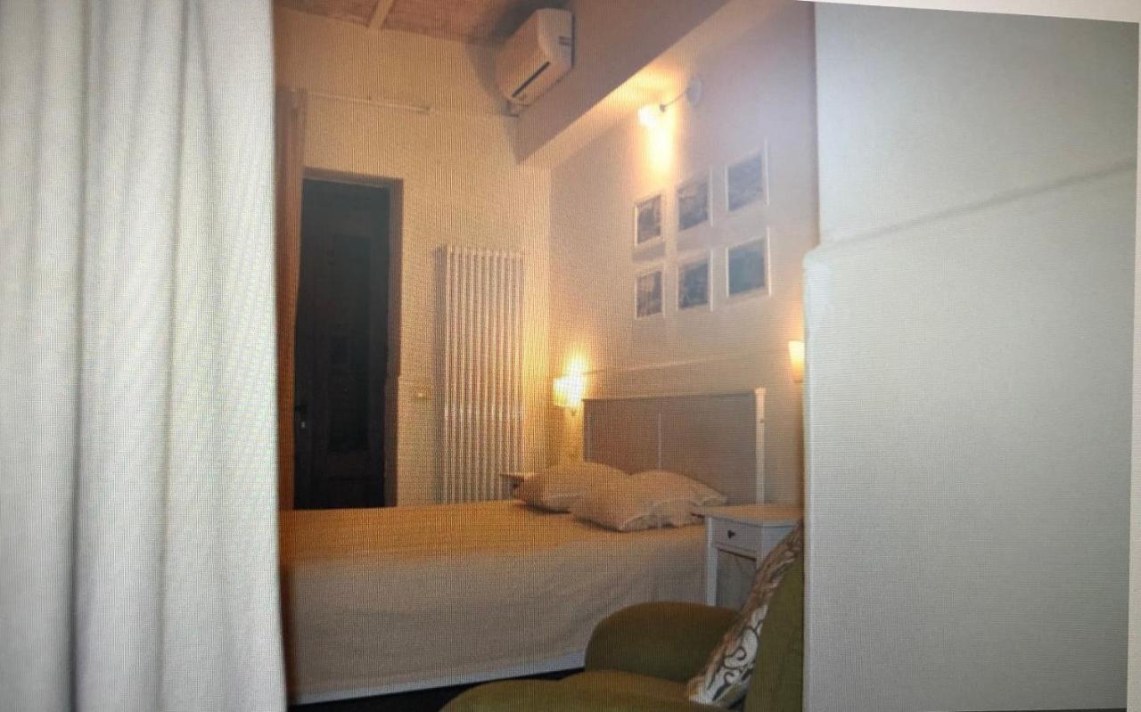 Bed And Breakfast Piazza Mercato Pescara Exteriör bild